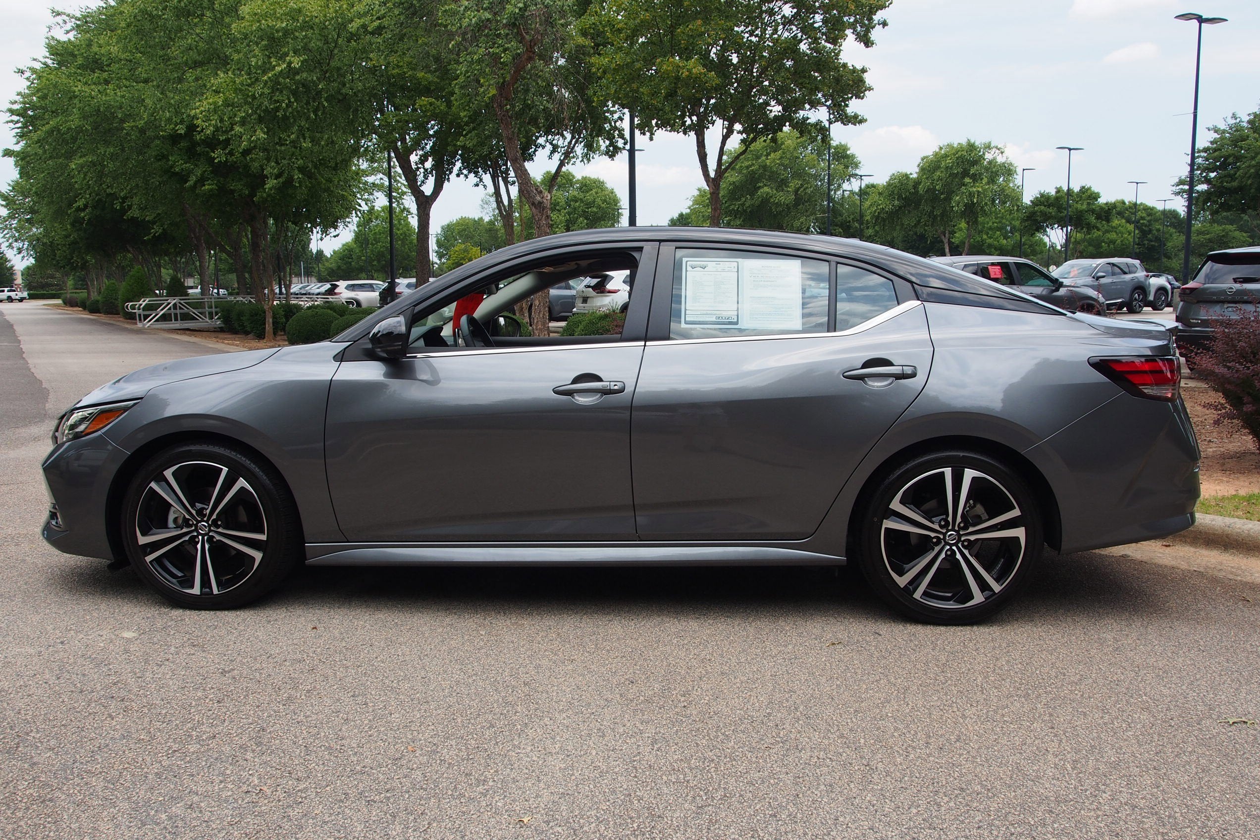 2023 Nissan Sentra SR