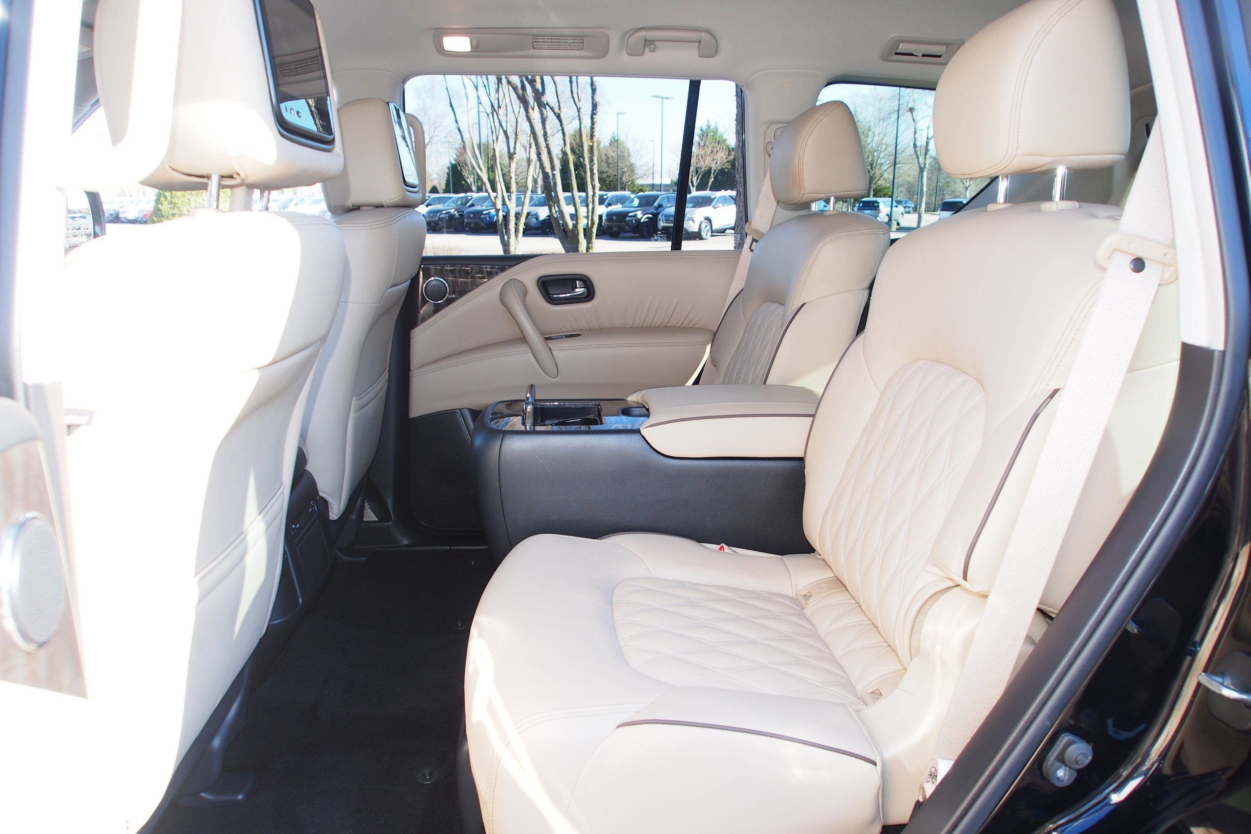 2023 Nissan Armada Platinum