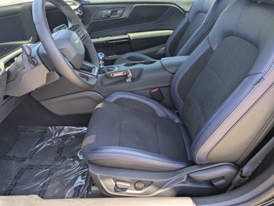 2025 Ford Mustang Dark Horse