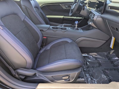 2025 Ford Mustang Dark Horse