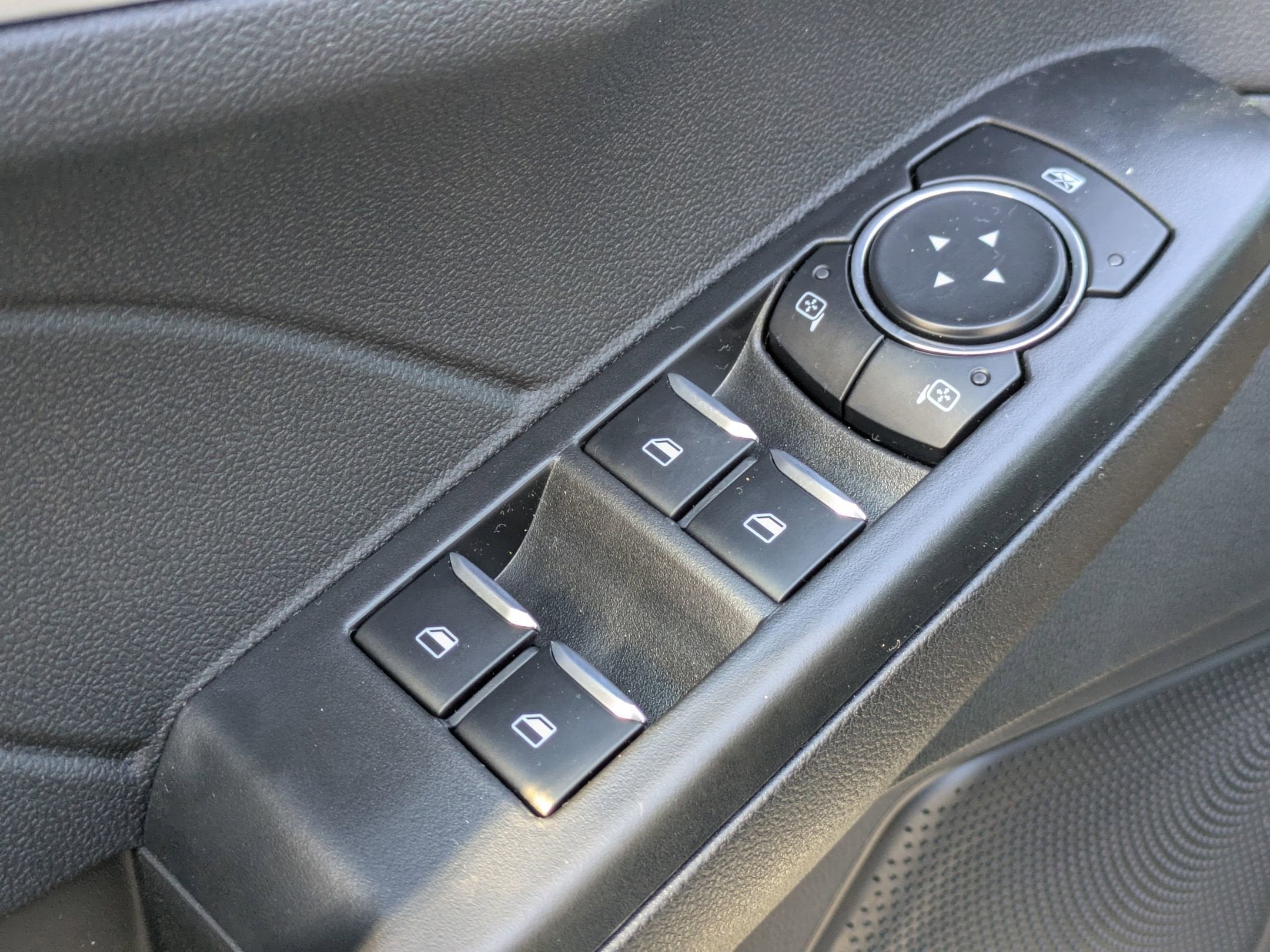 2026 Ford Escape Platinum