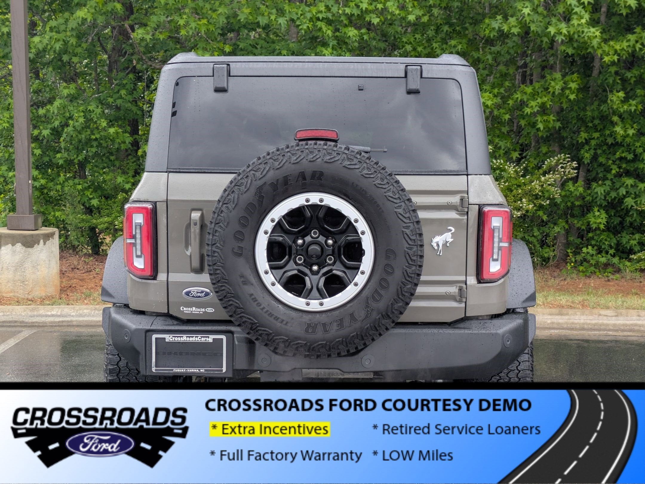 2025 Ford Bronco Outer Banks - Crossroads Courtesy Demo