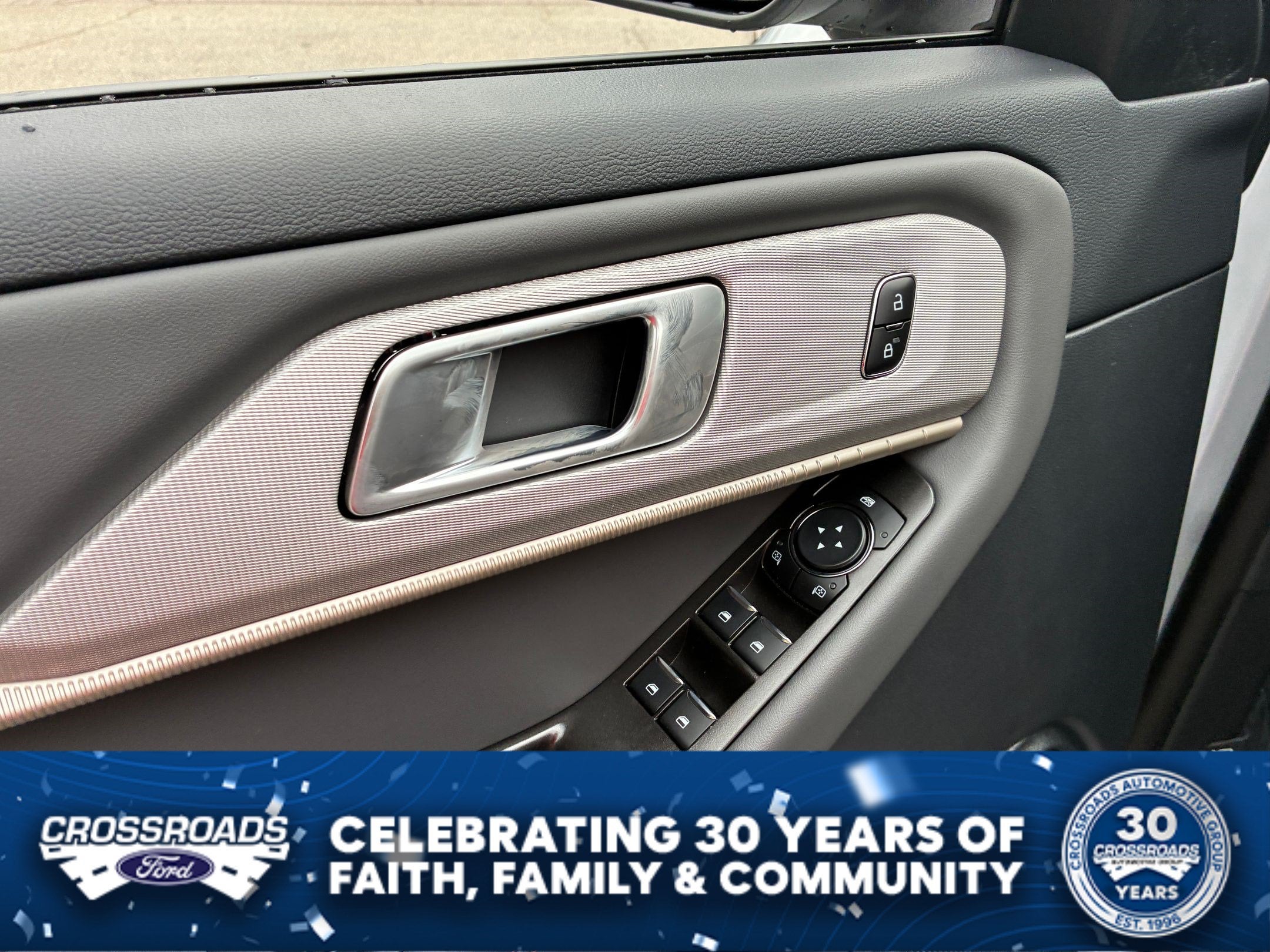 2026 Ford Explorer Active w/100A Pkg