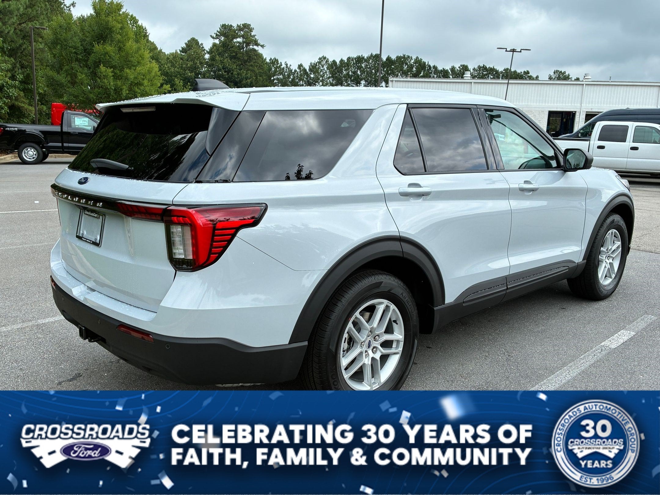 2026 Ford Explorer Active w/100A Pkg