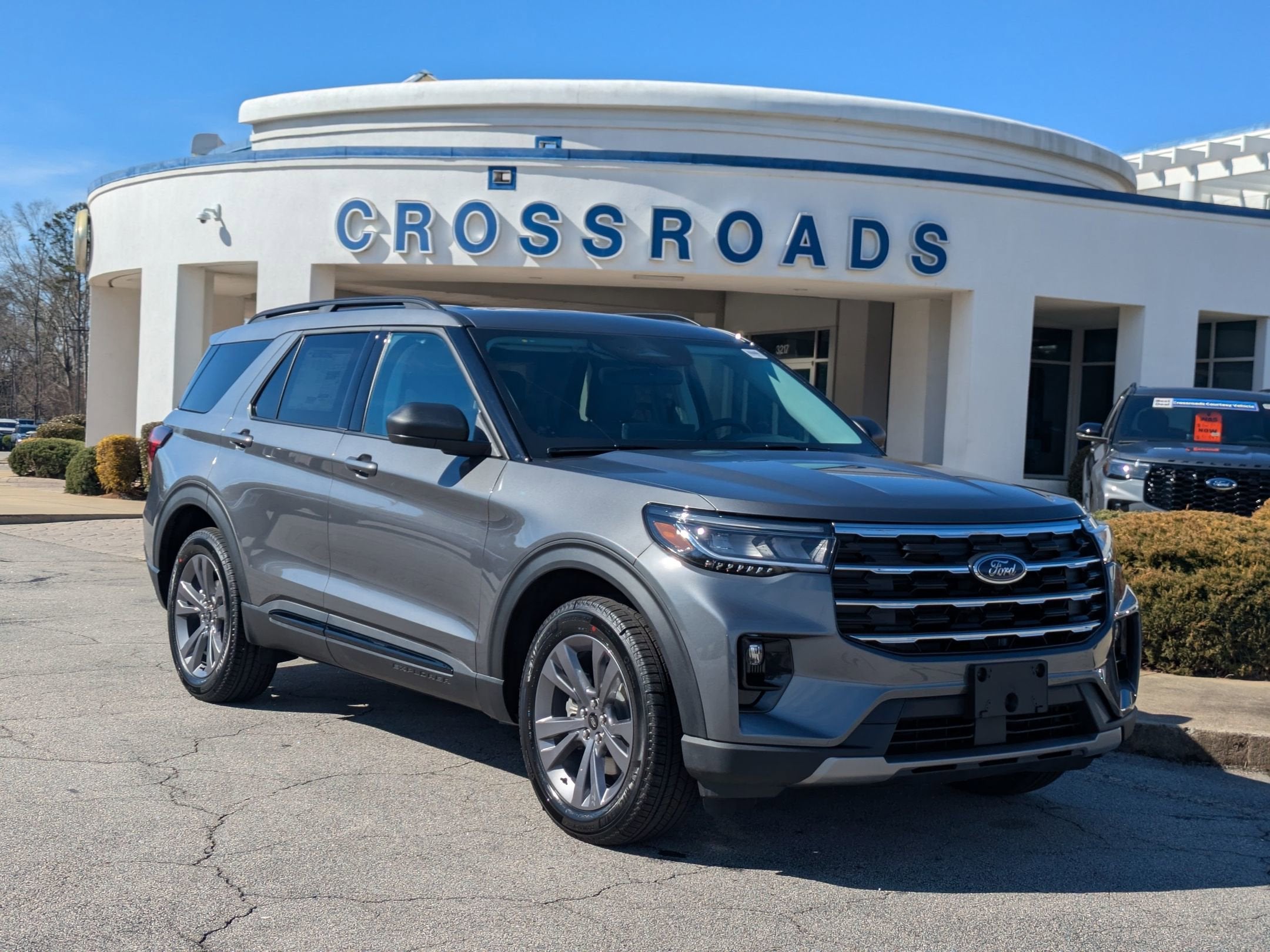 2026 Ford Explorer Active w/200A Pkg