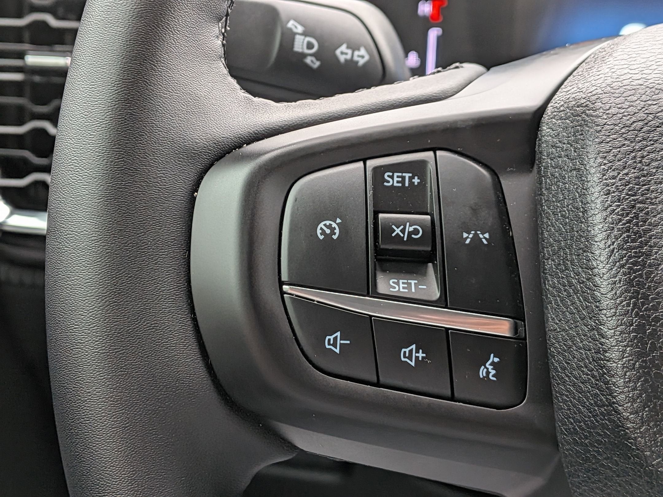 2025 Ford Ranger XLT - Crossroads Courtesy Demo