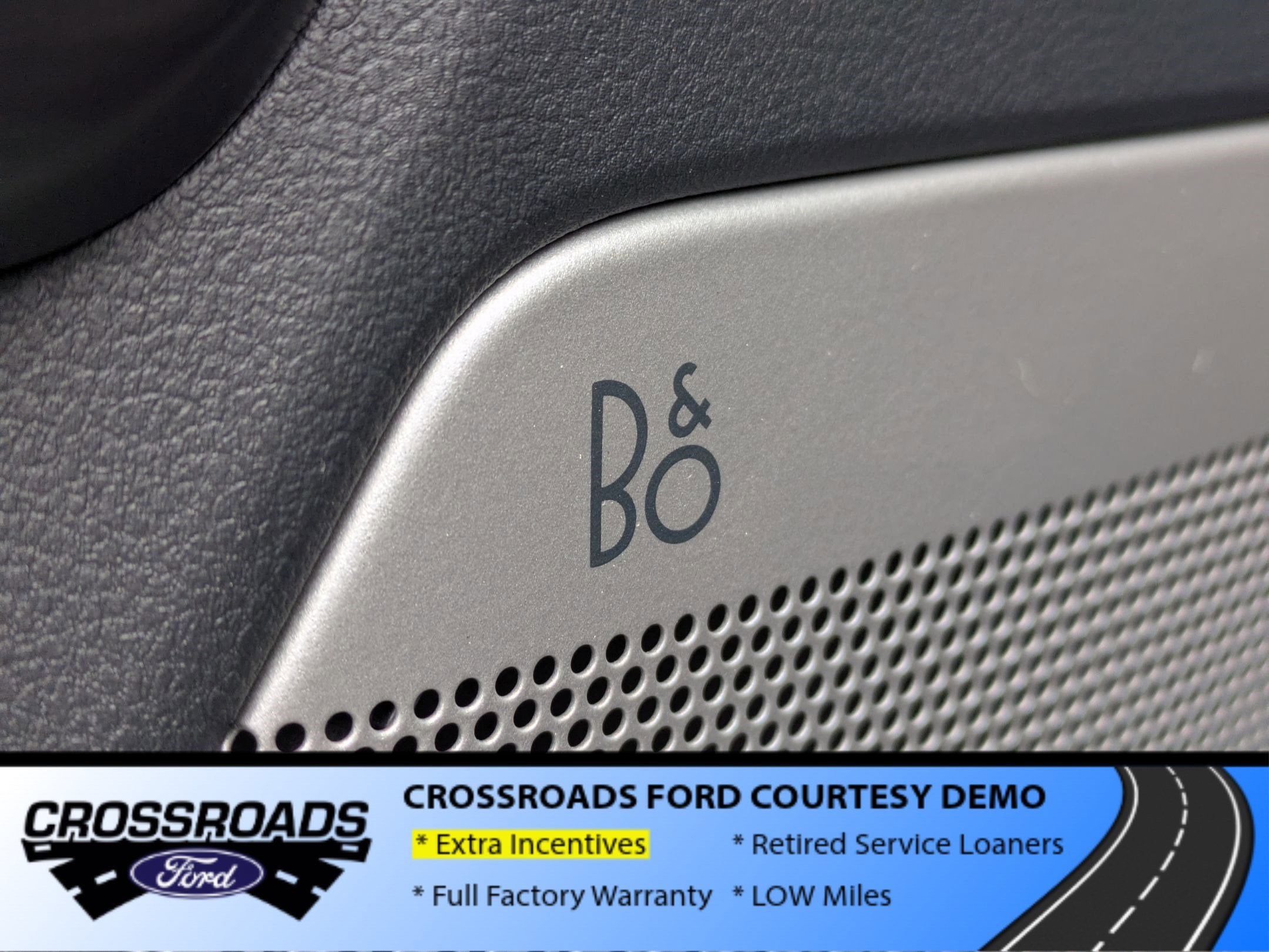 2025 Ford F-150 Lariat - Crossroads Courtesy Demo