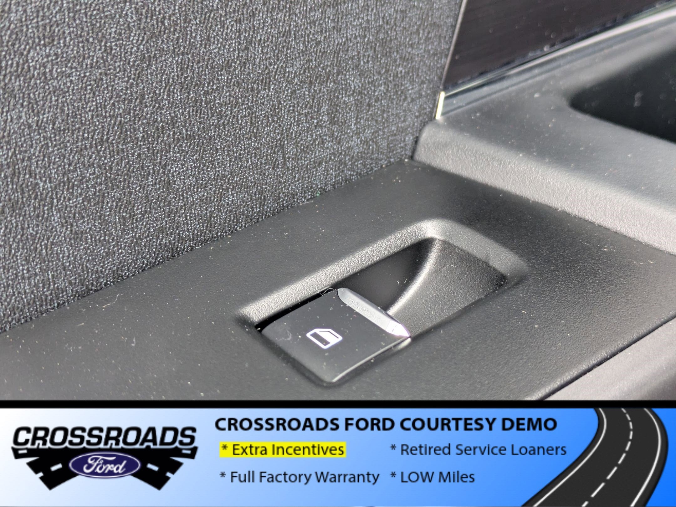 2025 Ford F-150 Lariat - Crossroads Courtesy Demo