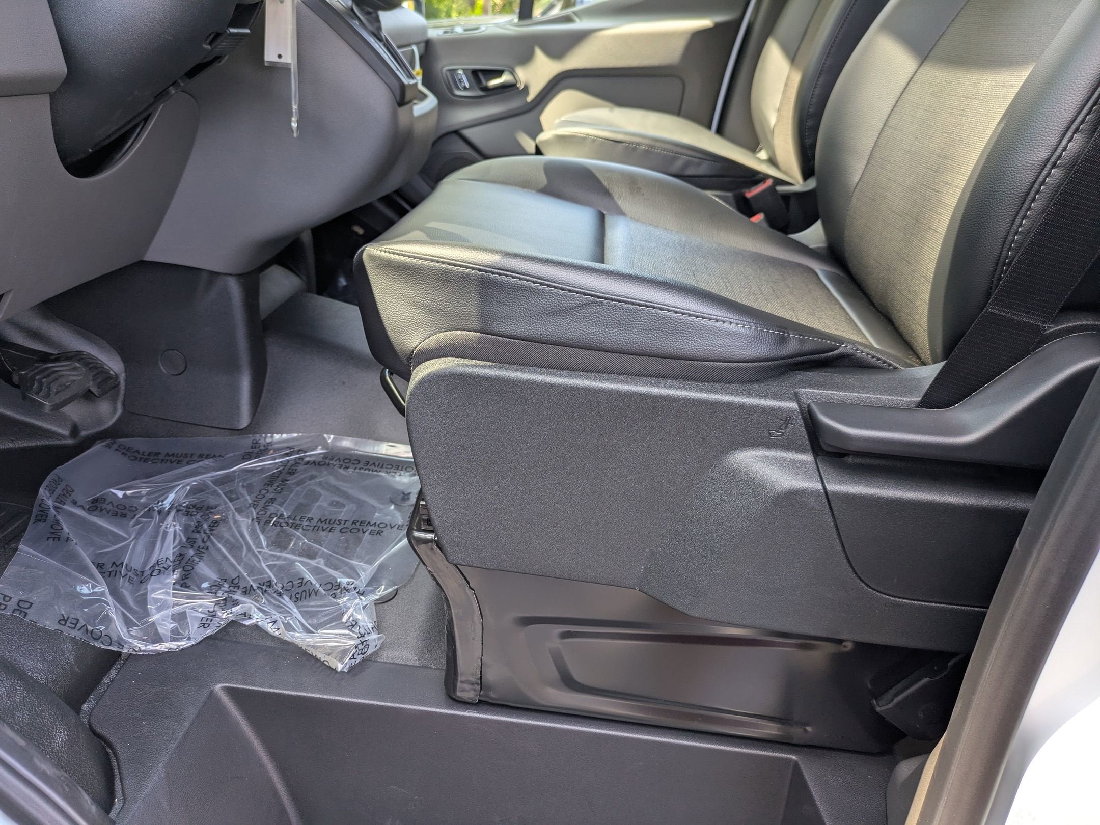 2025 Ford Transit Cargo Van Base