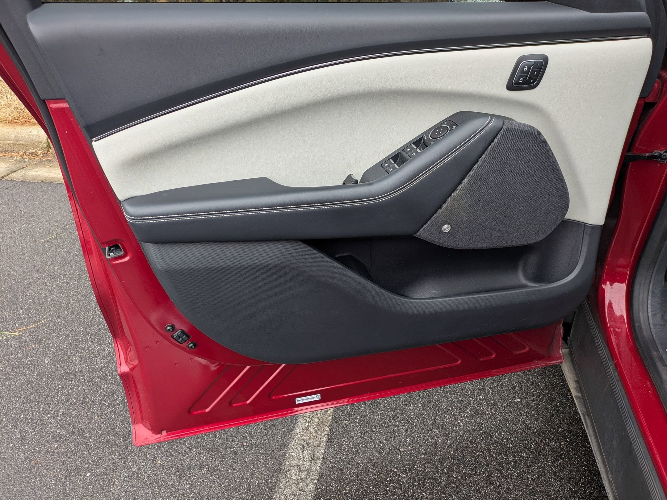 2022 Ford Mustang Mach-E Premium