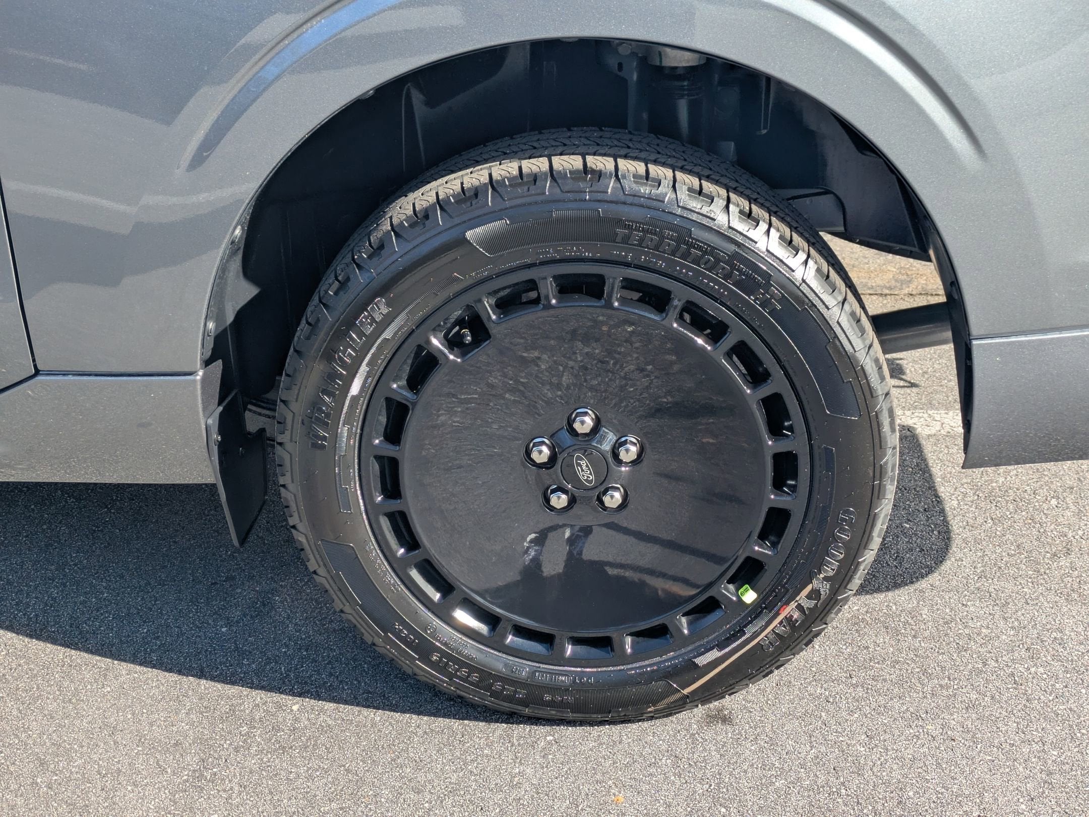 2026 Ford Maverick Lobo Standard