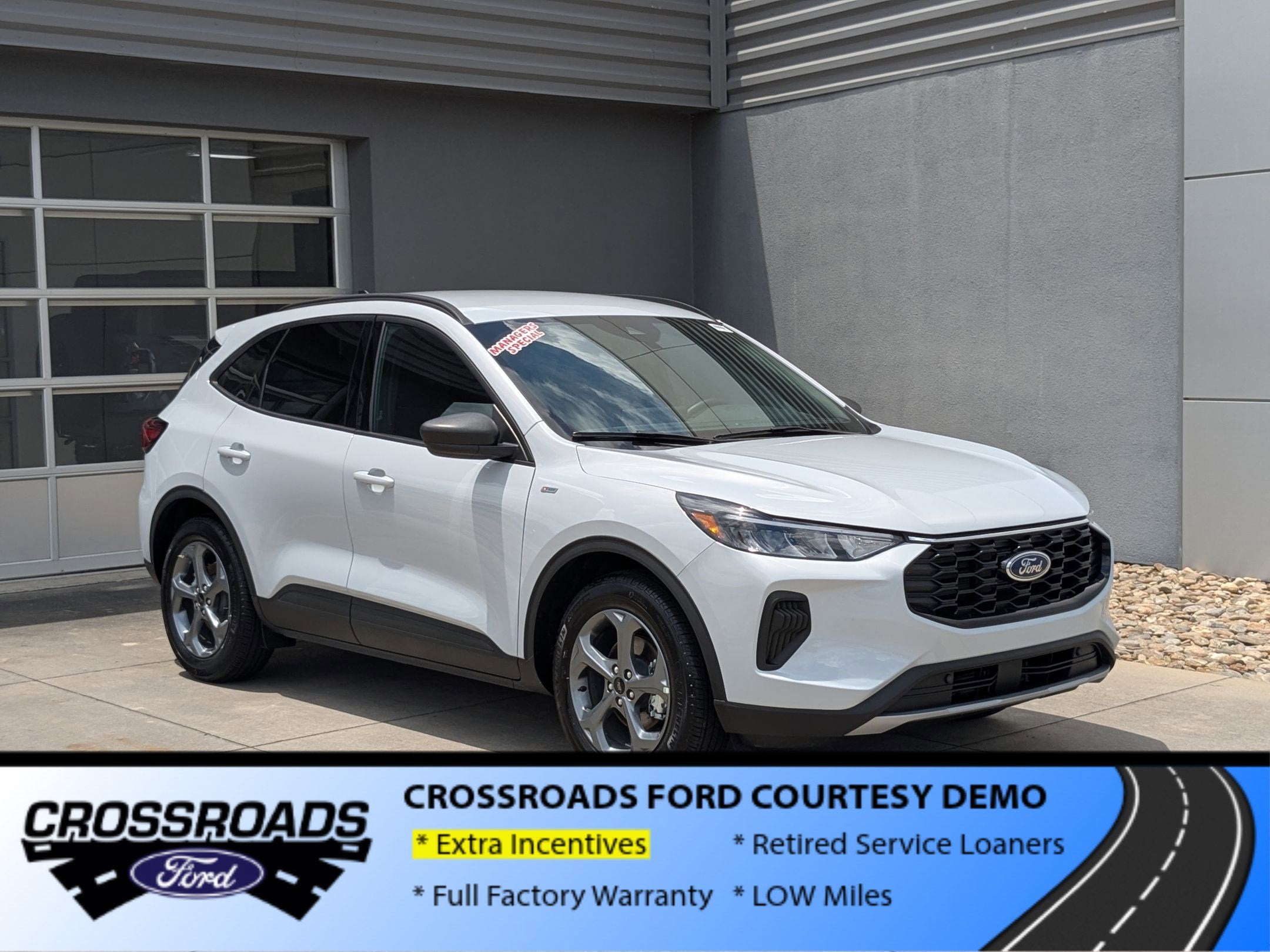 2025 Ford Escape ST-Line - Crossroads Courtesy Demo
