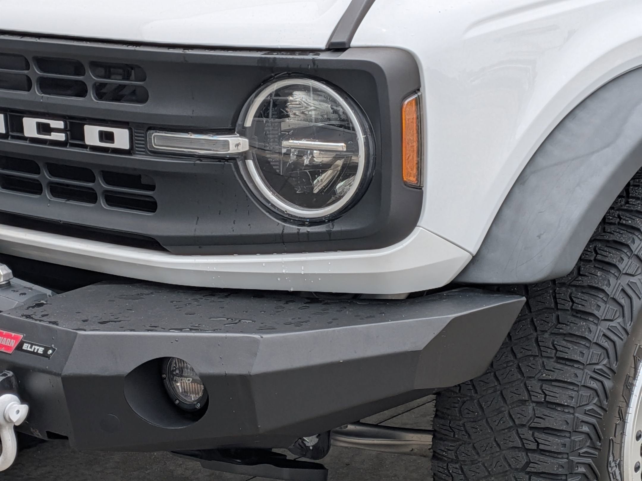2021 Ford Bronco Base