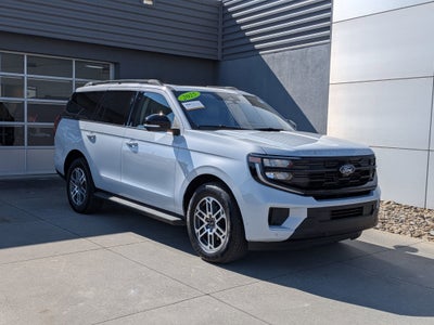2025 Ford Expedition Active