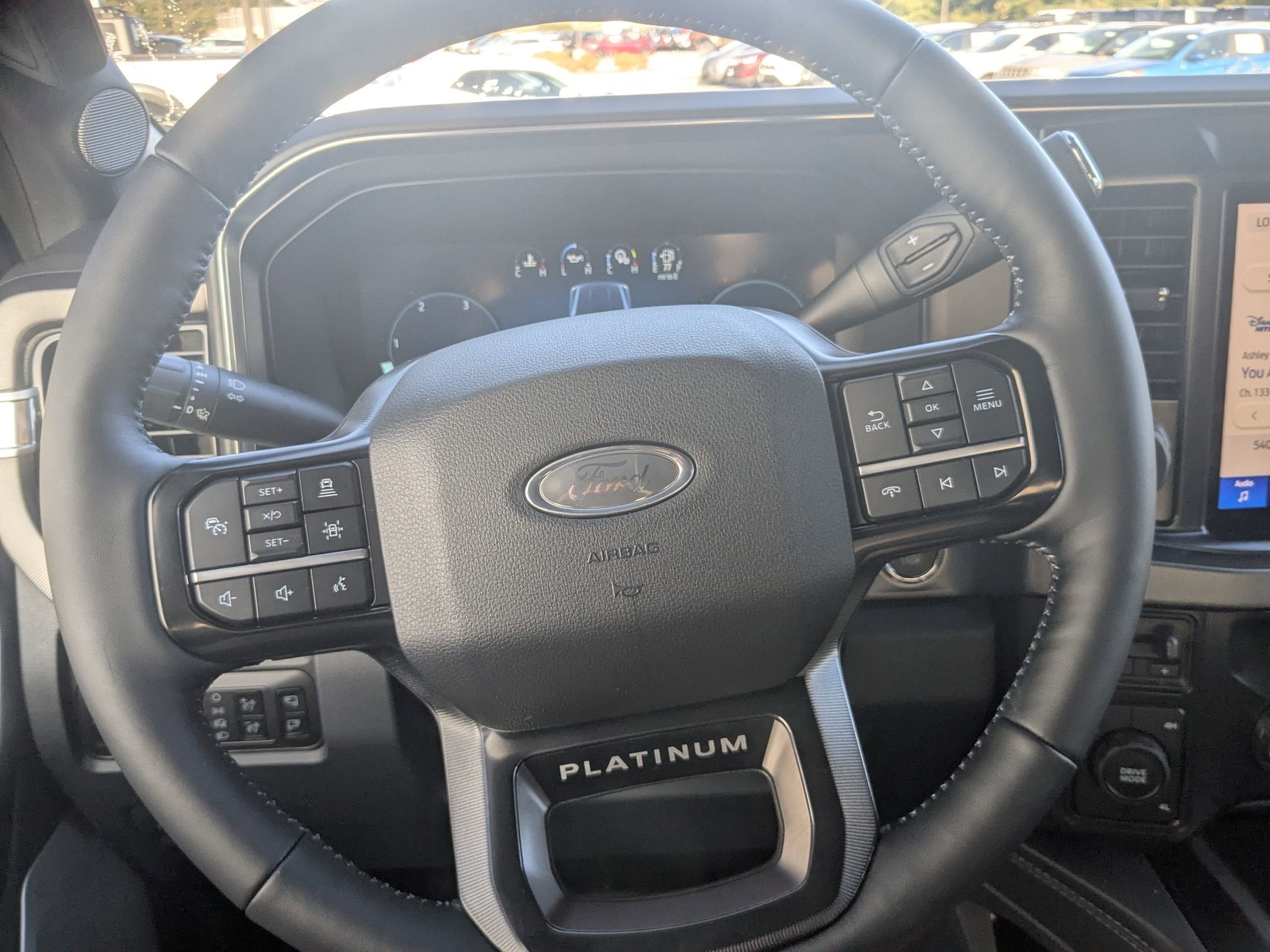 2026 Ford Super Duty F-350 DRW Platinum