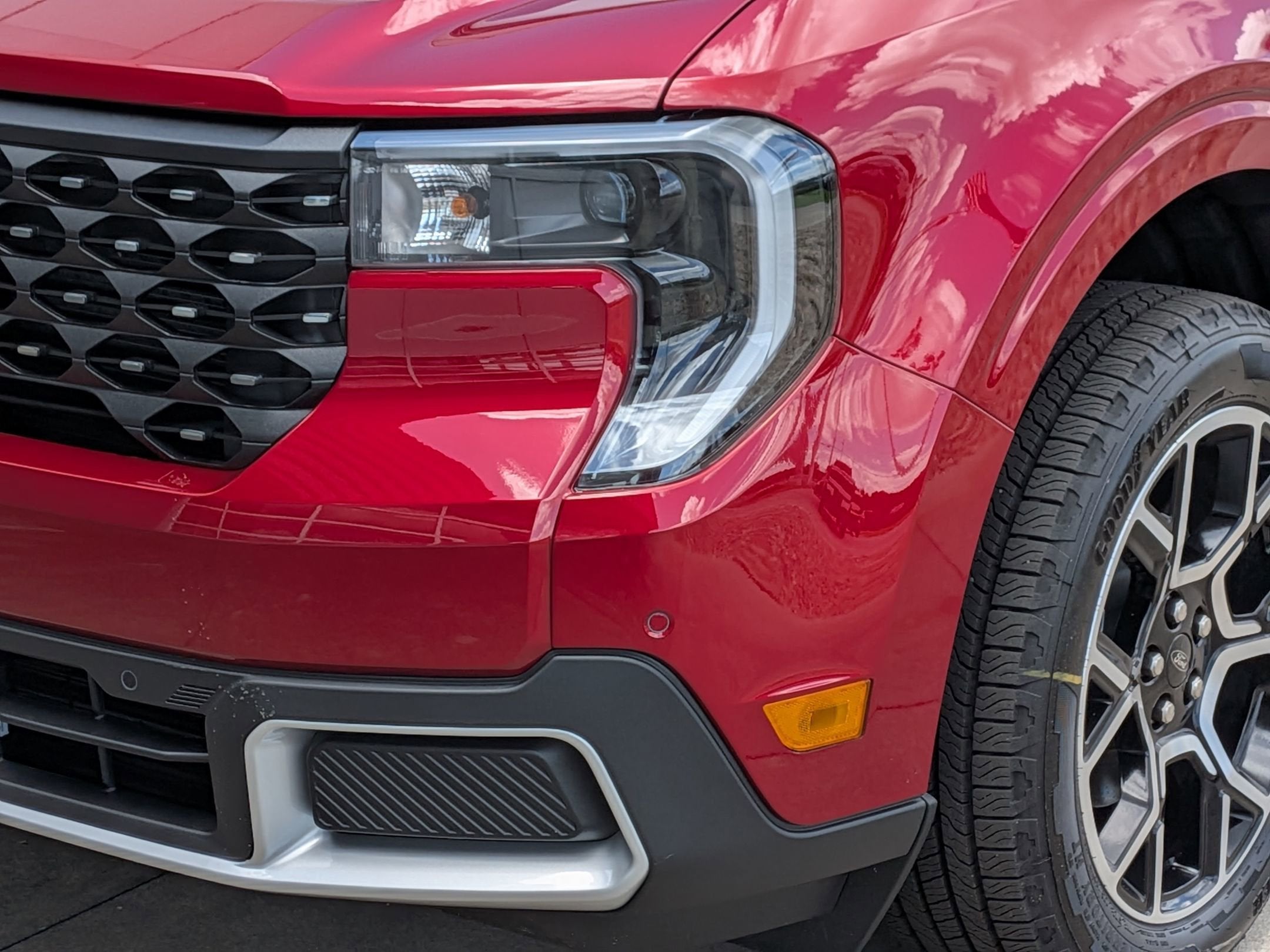 2026 Ford Maverick LARIAT