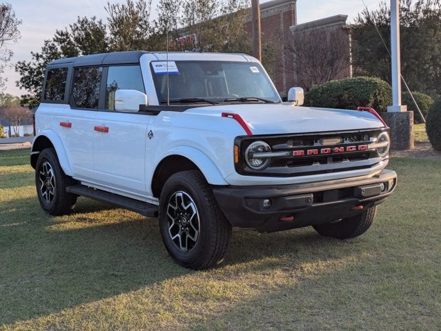 2024 Ford Bronco Outer Banks