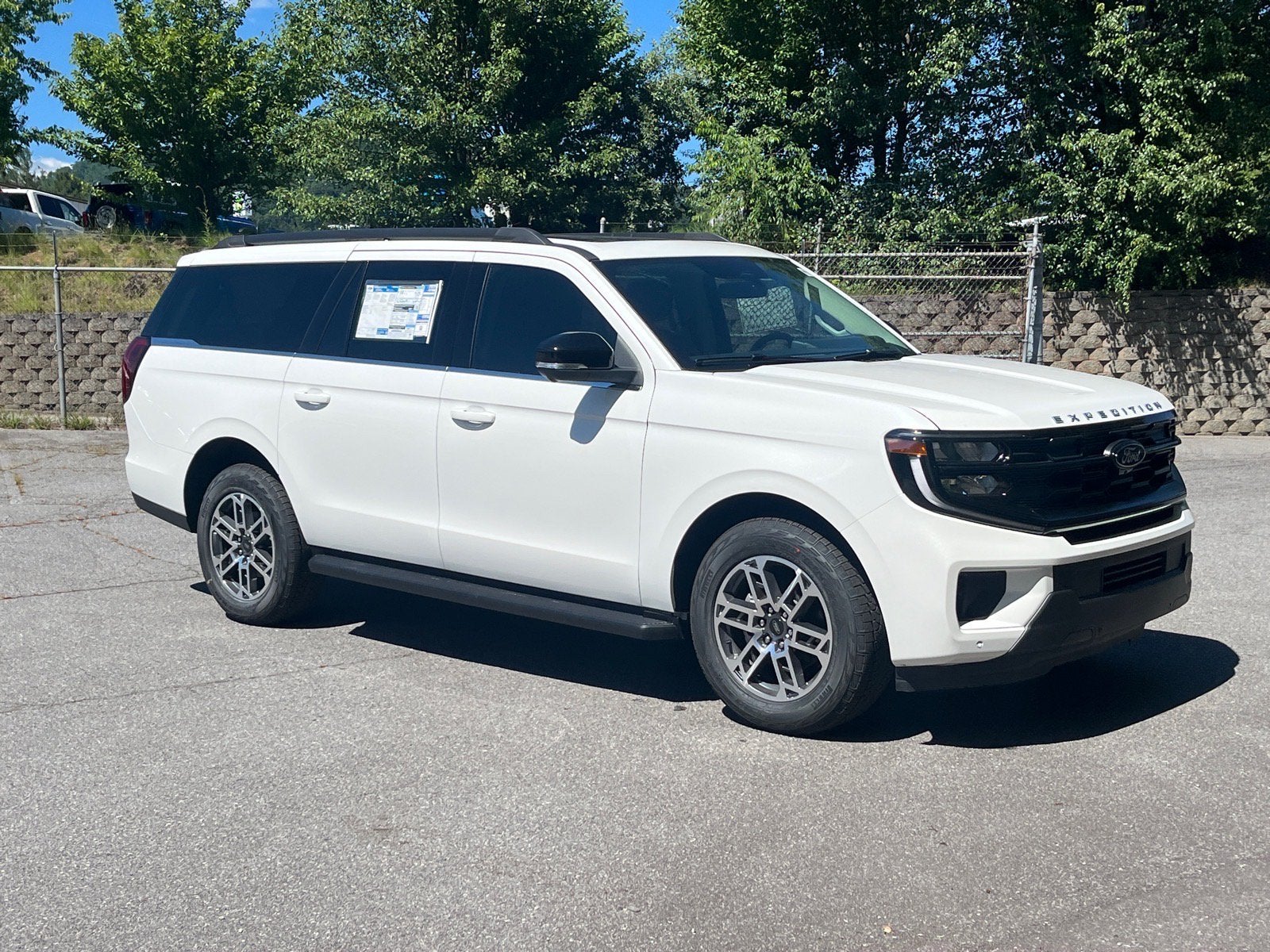 2026 Ford Expedition Max Active