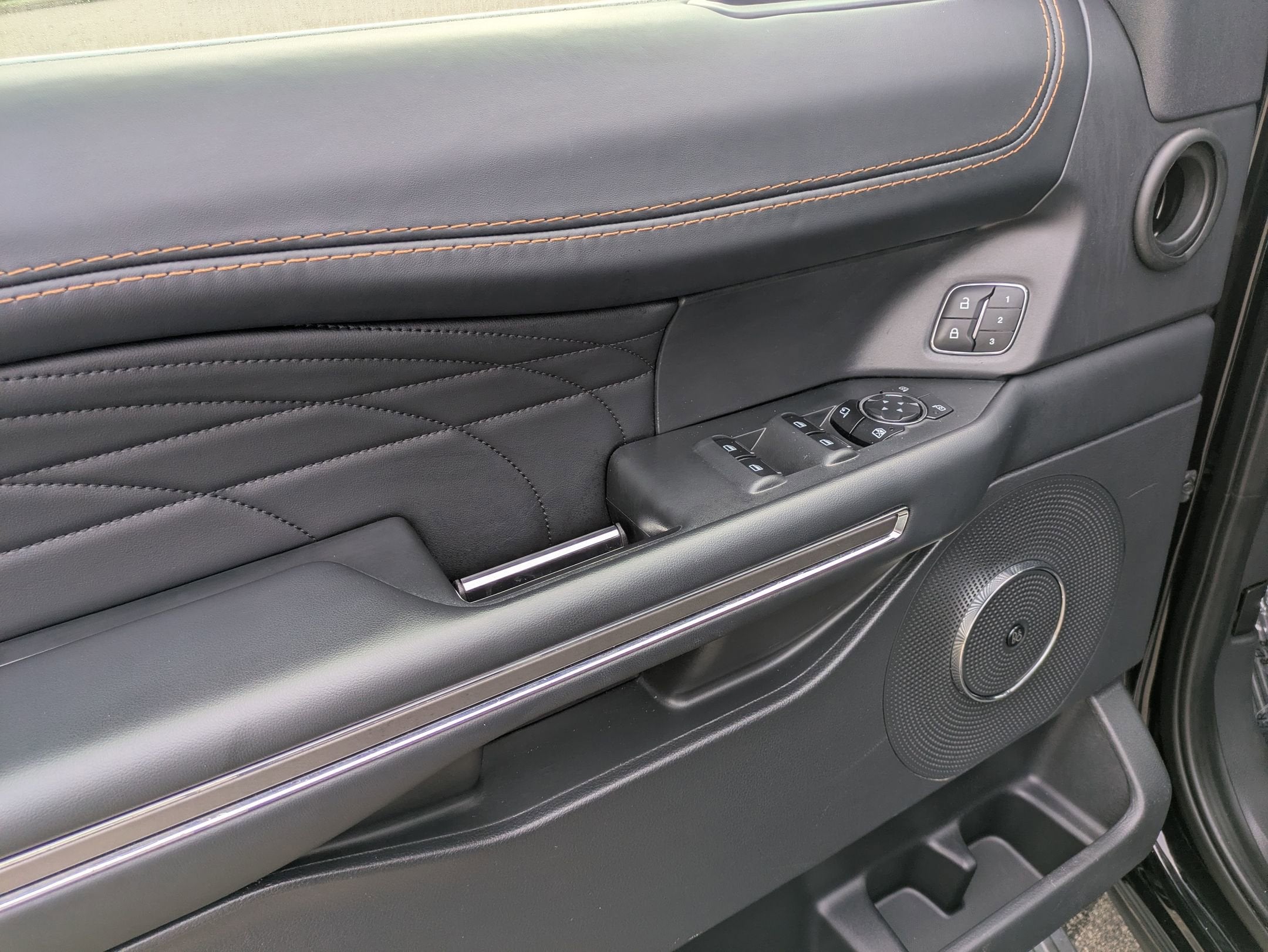 2023 Ford Expedition Platinum