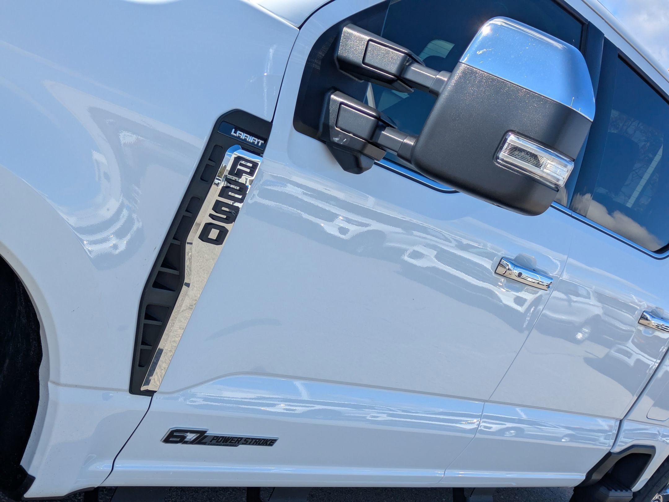 2026 Ford Super Duty F-250 SRW Lariat