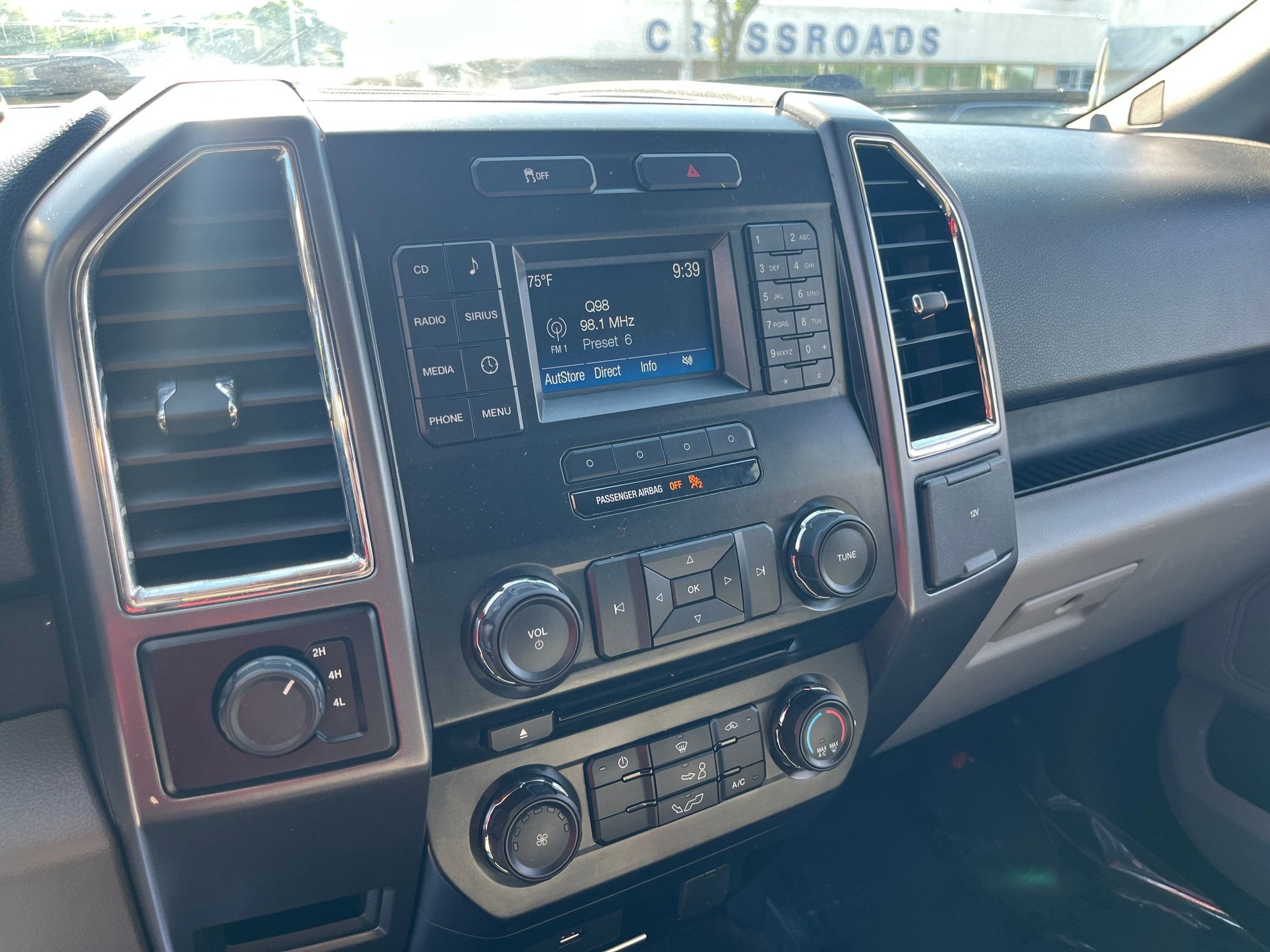 2016 Ford F-150 Base