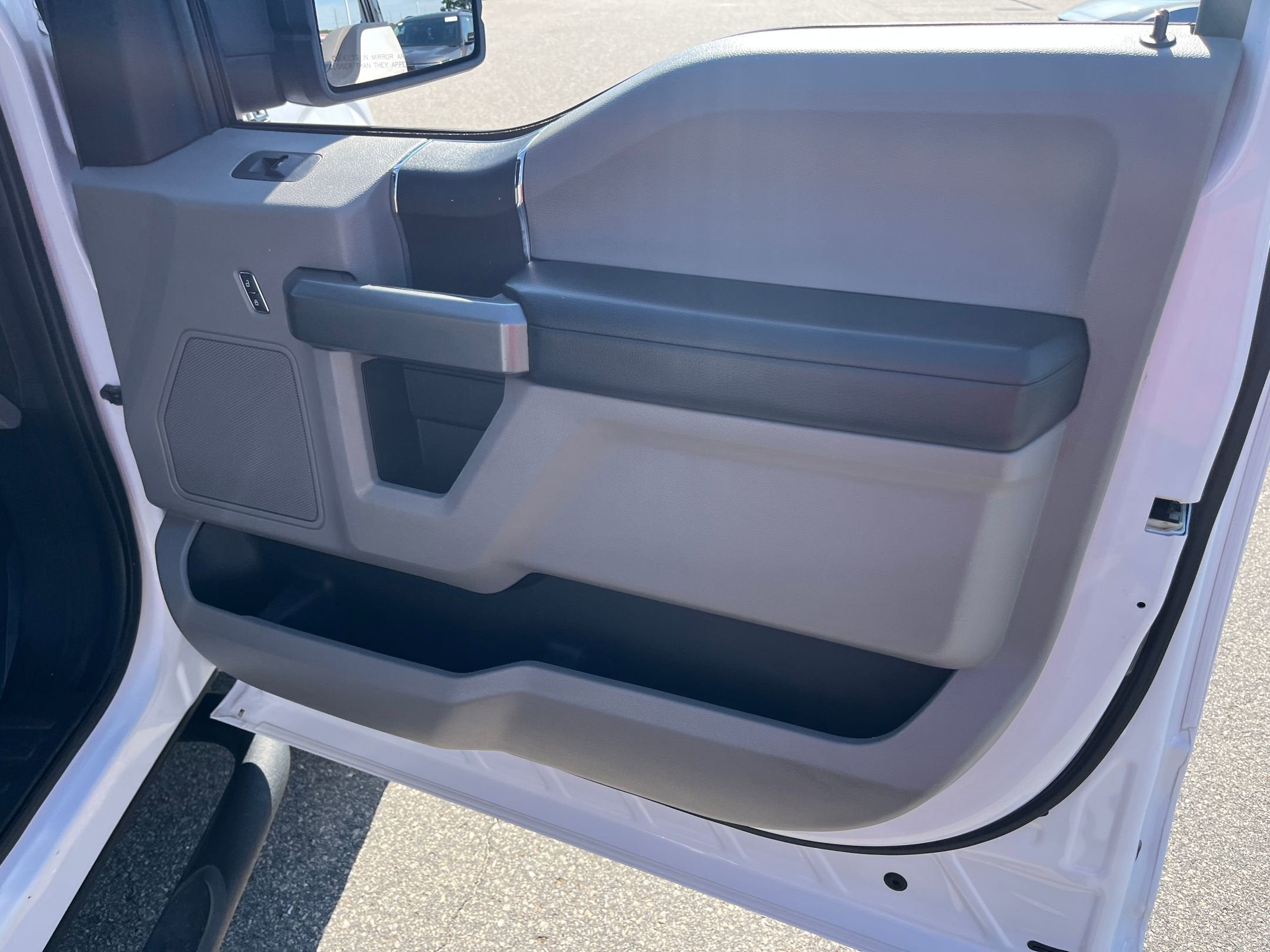 2016 Ford F-150 Base