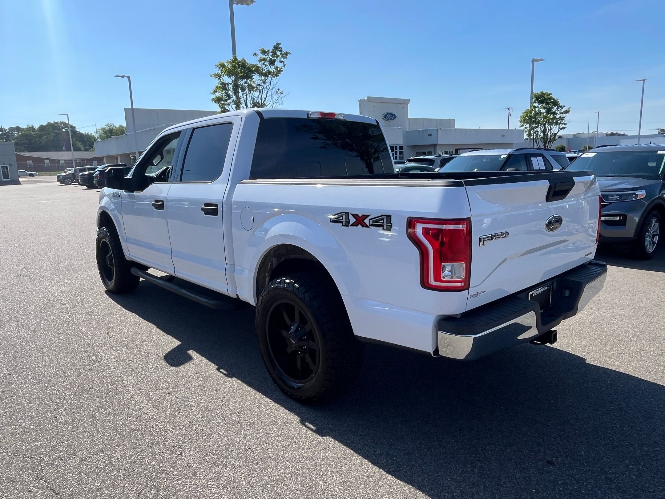 2016 Ford F-150 Base