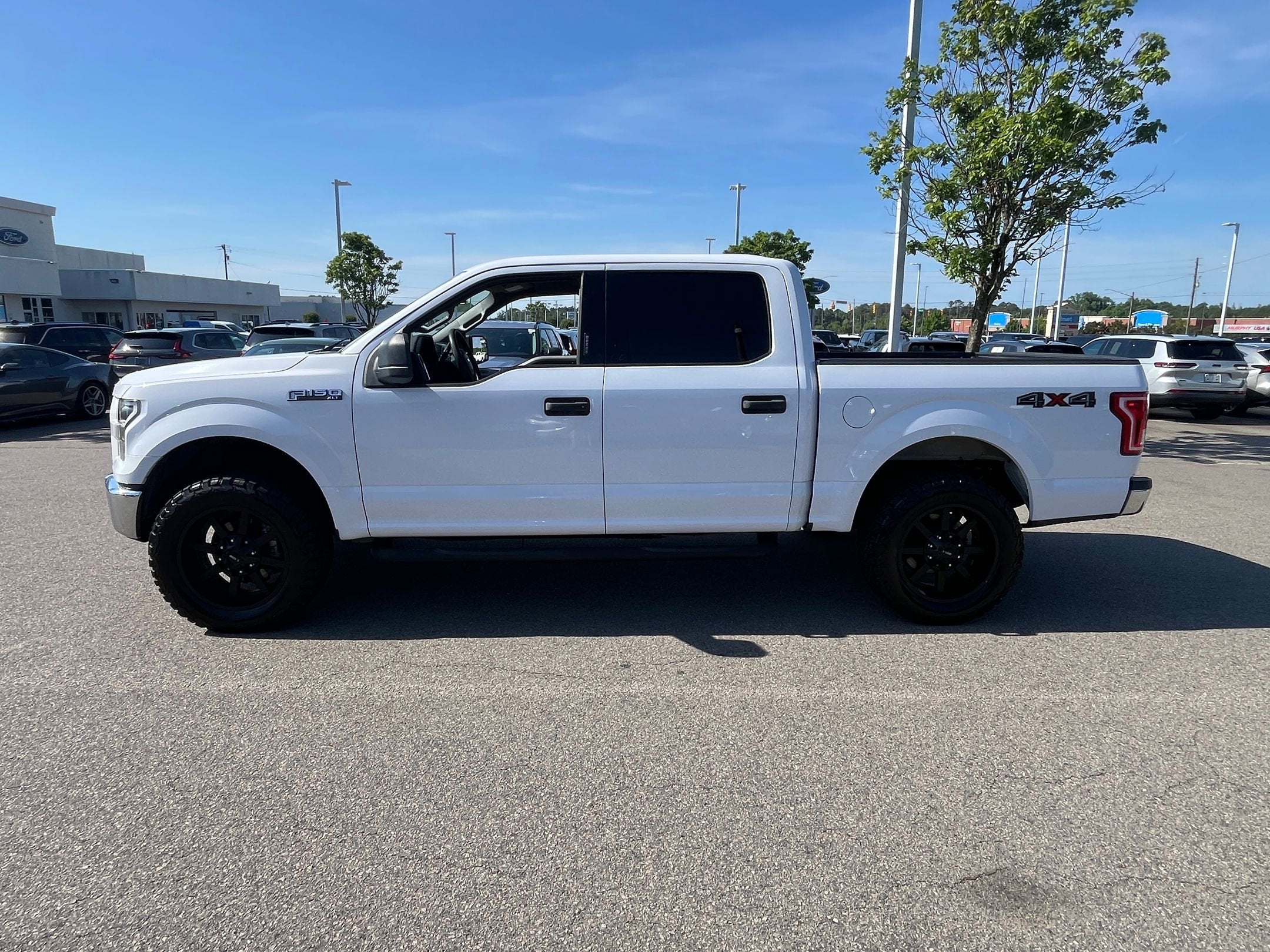 2016 Ford F-150 Base