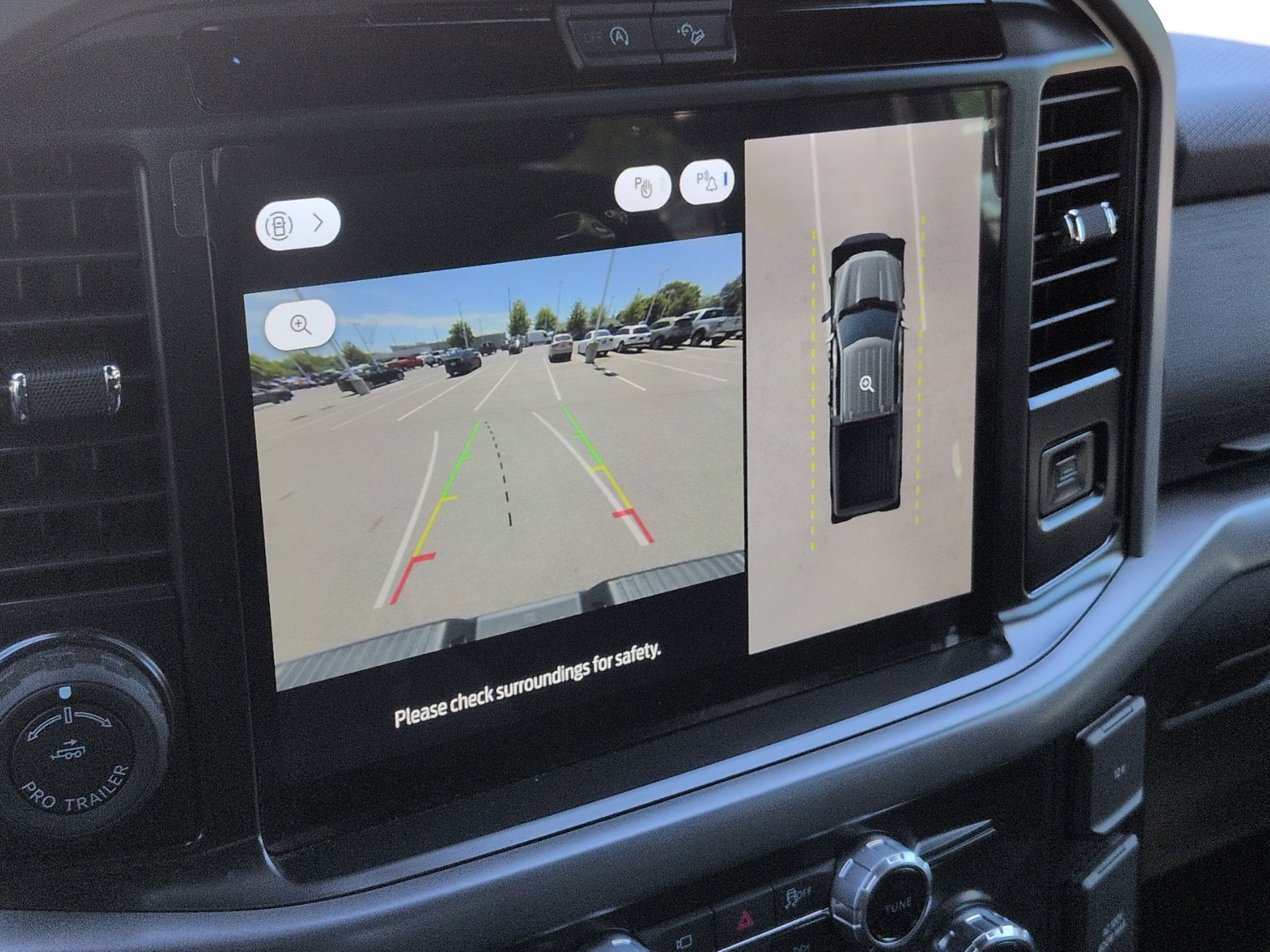 2026 Ford F-150 XLT - Crossroads Courtesy Demo