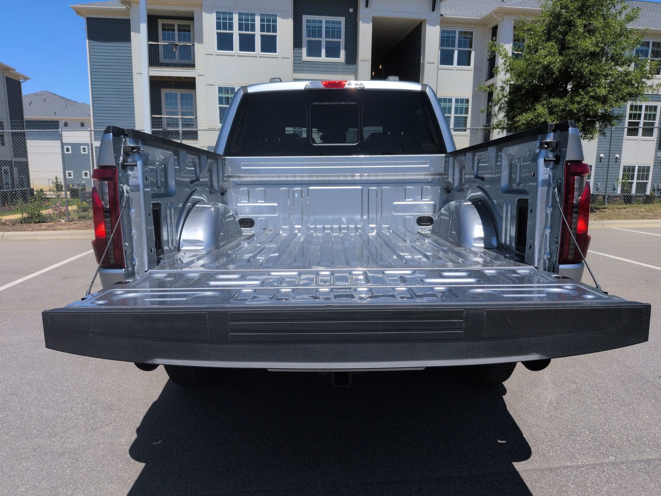 2026 Ford F-150 XLT - Crossroads Courtesy Demo