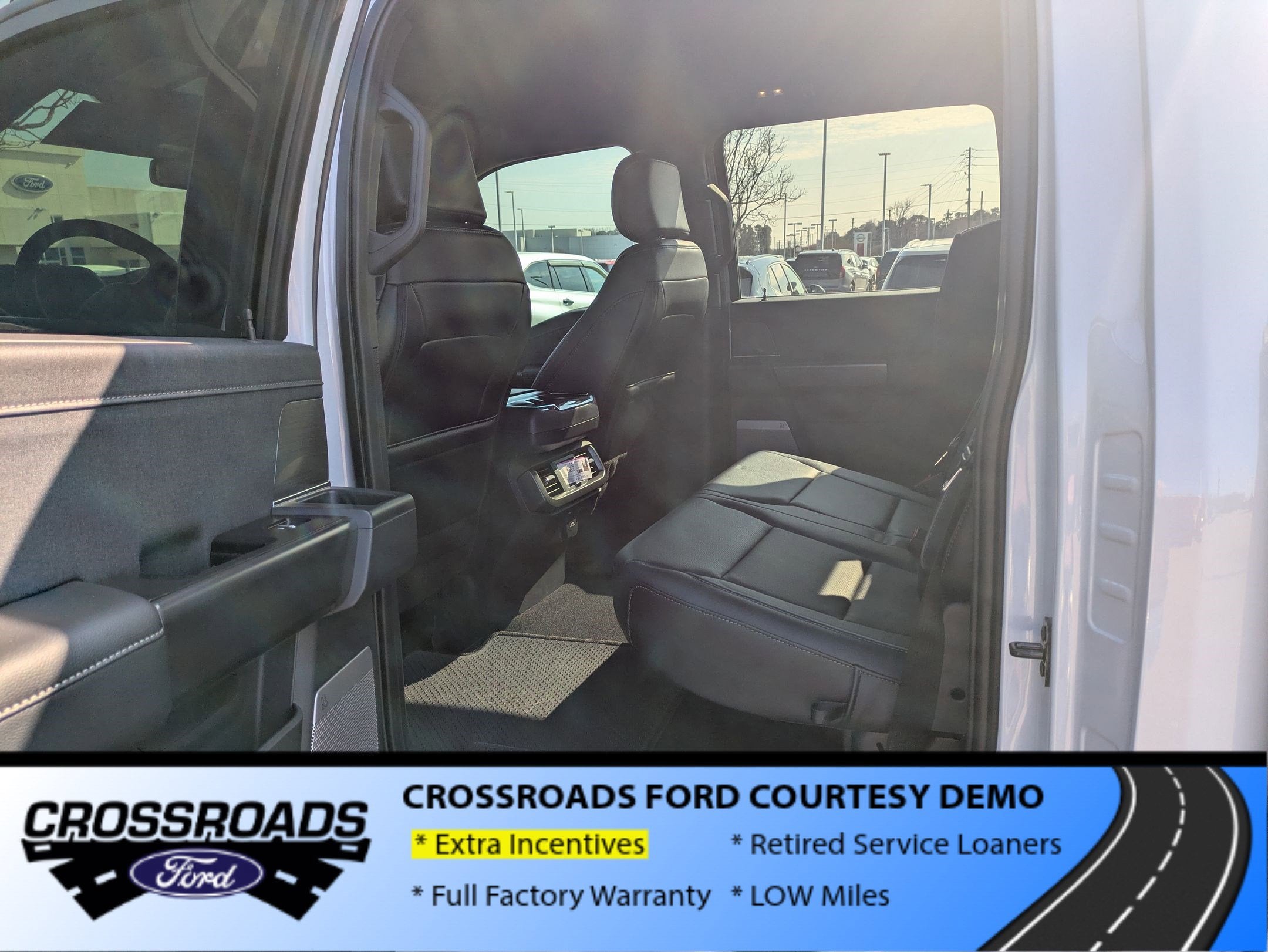 2025 Ford F-150 LARIAT - Crossroads Courtesy Demo