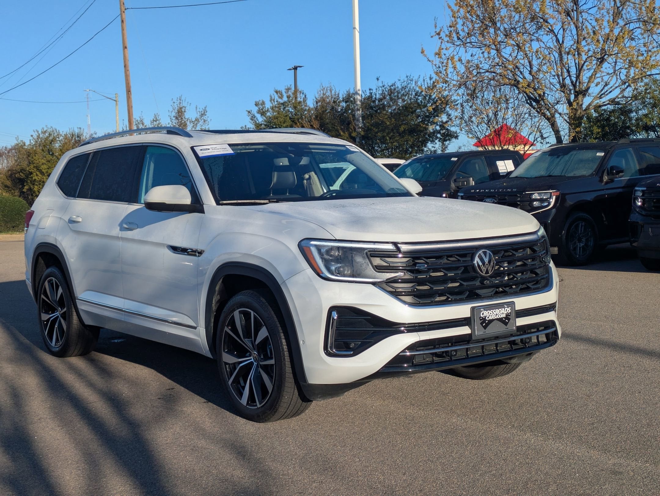 2024 Volkswagen Atlas 2.0T SEL Premium R-Line