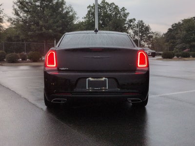 2022 Chrysler 300 Touring
