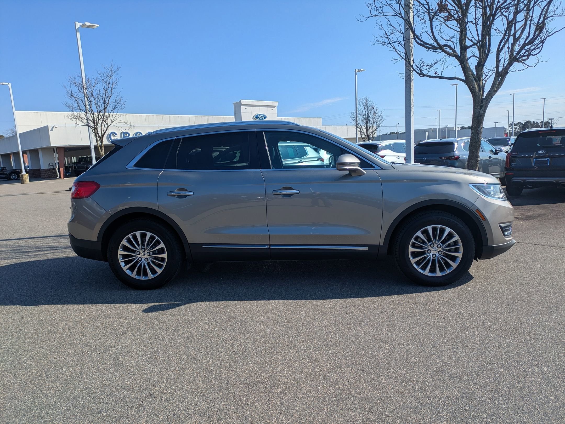 2016 Lincoln MKX Select