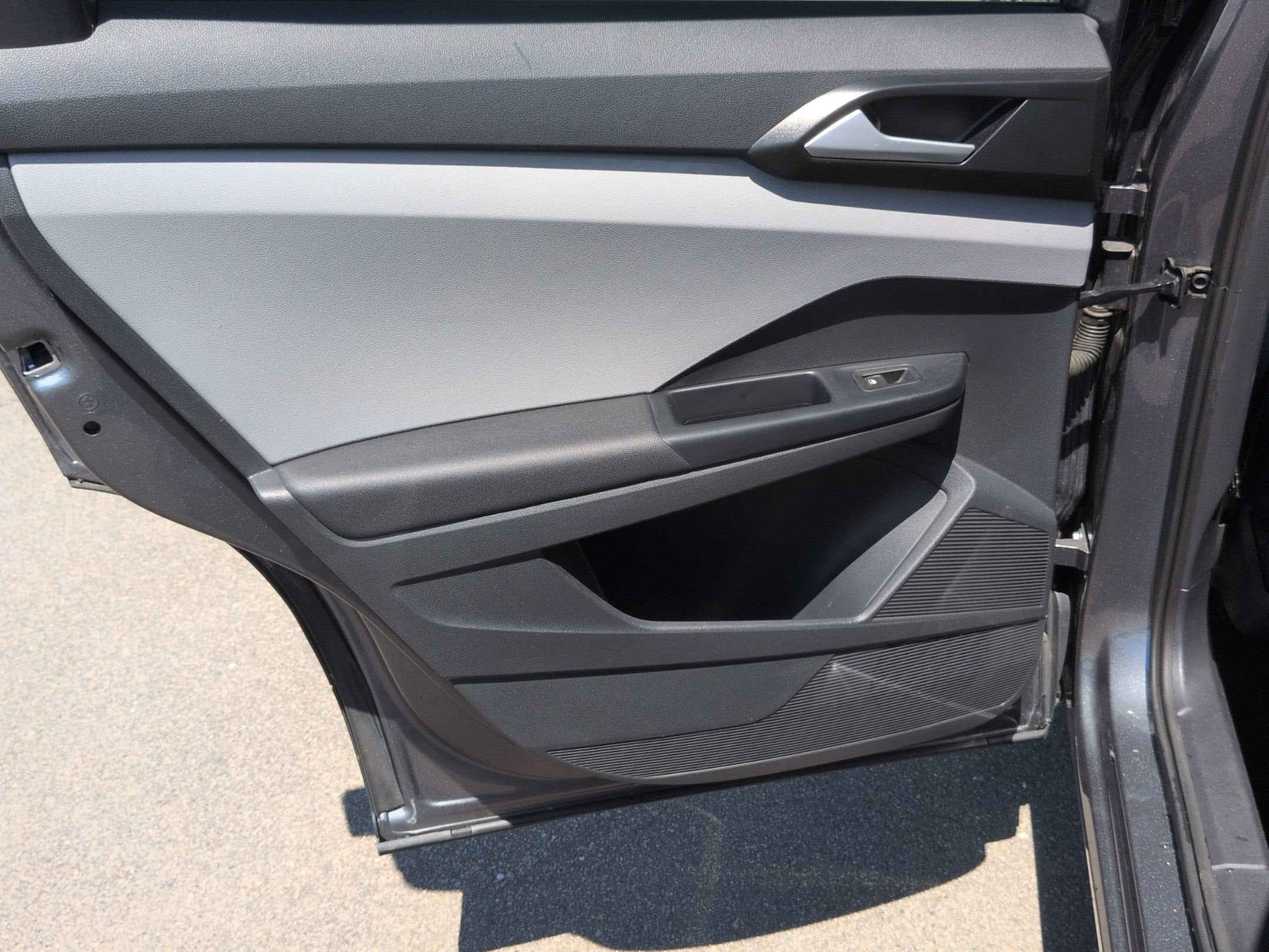 2023 Volkswagen Taos S