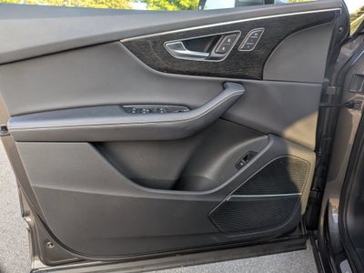 2025 Audi Q7 Premium Plus