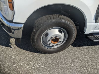 2025 Ford Super Duty F-350 DRW XL