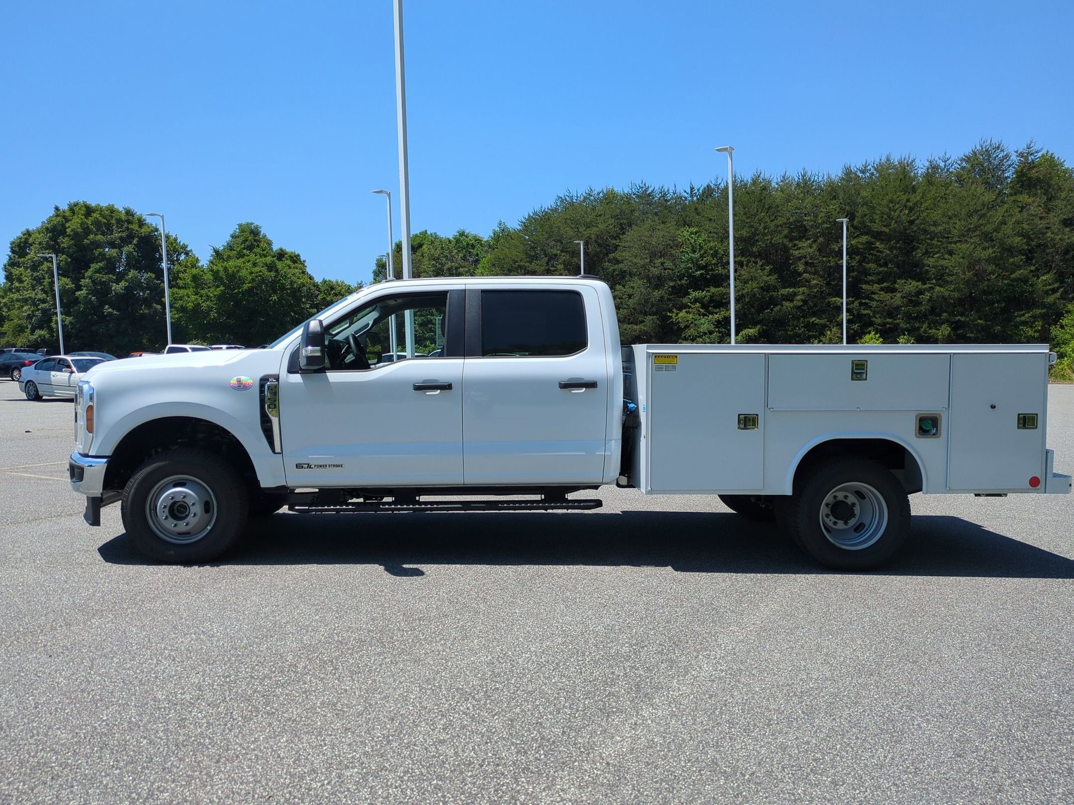 2026 Ford Super Duty F-350 DRW XL