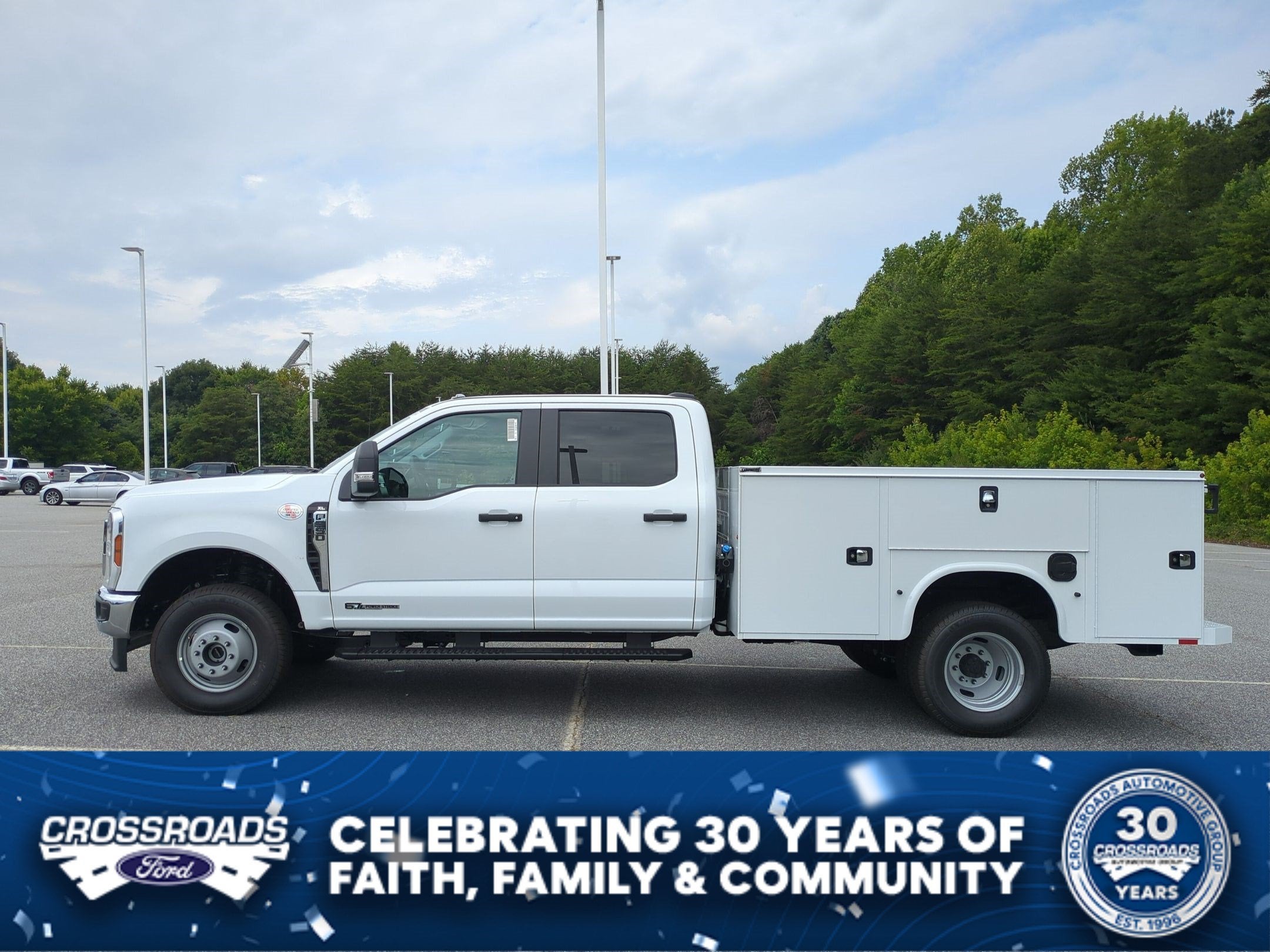 2026 Ford Super Duty F-350 DRW XL