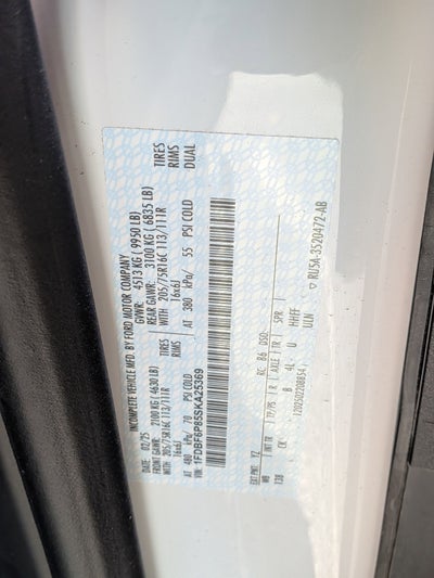 2025 Ford Transit Cutaway Base