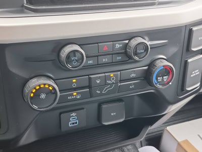 2027 Ford Super Duty F-550 DRW XL