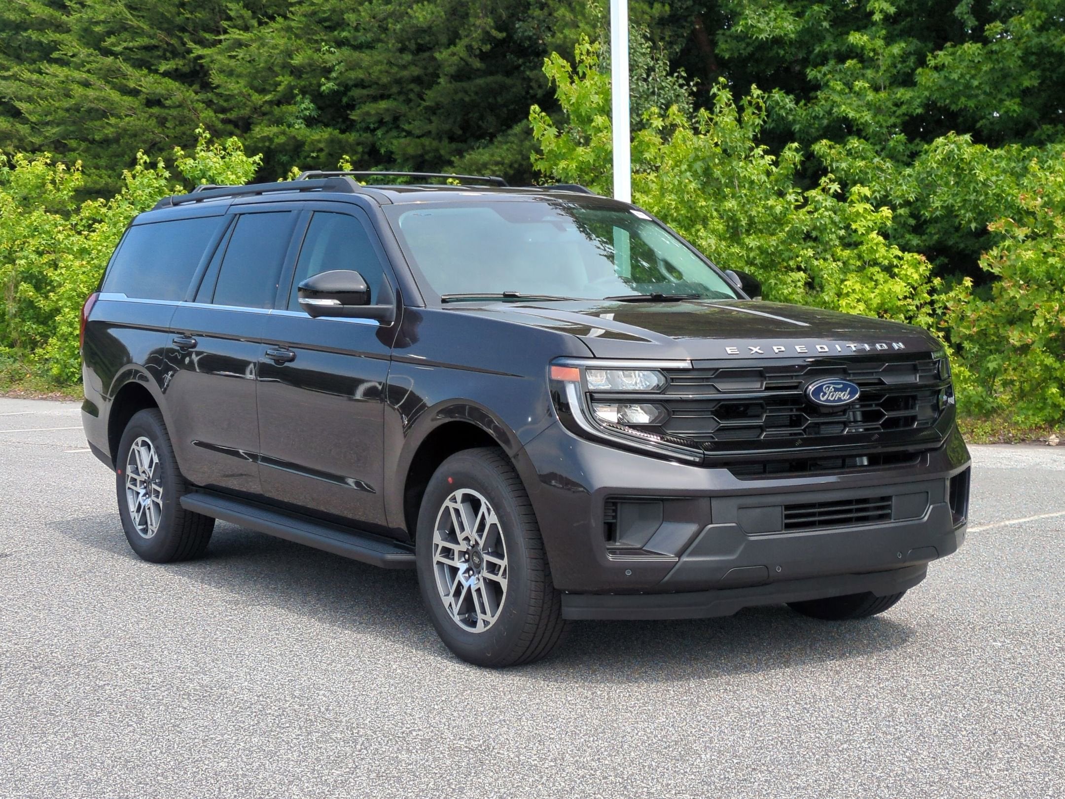 2026 Ford Expedition Max Active
