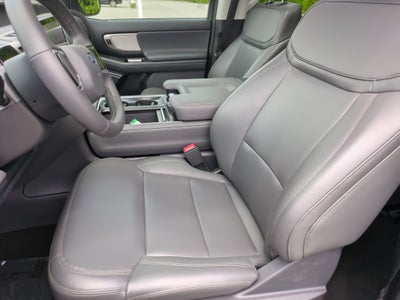 2026 Ford Expedition Max Active - Crossroads Courtesy Demo
