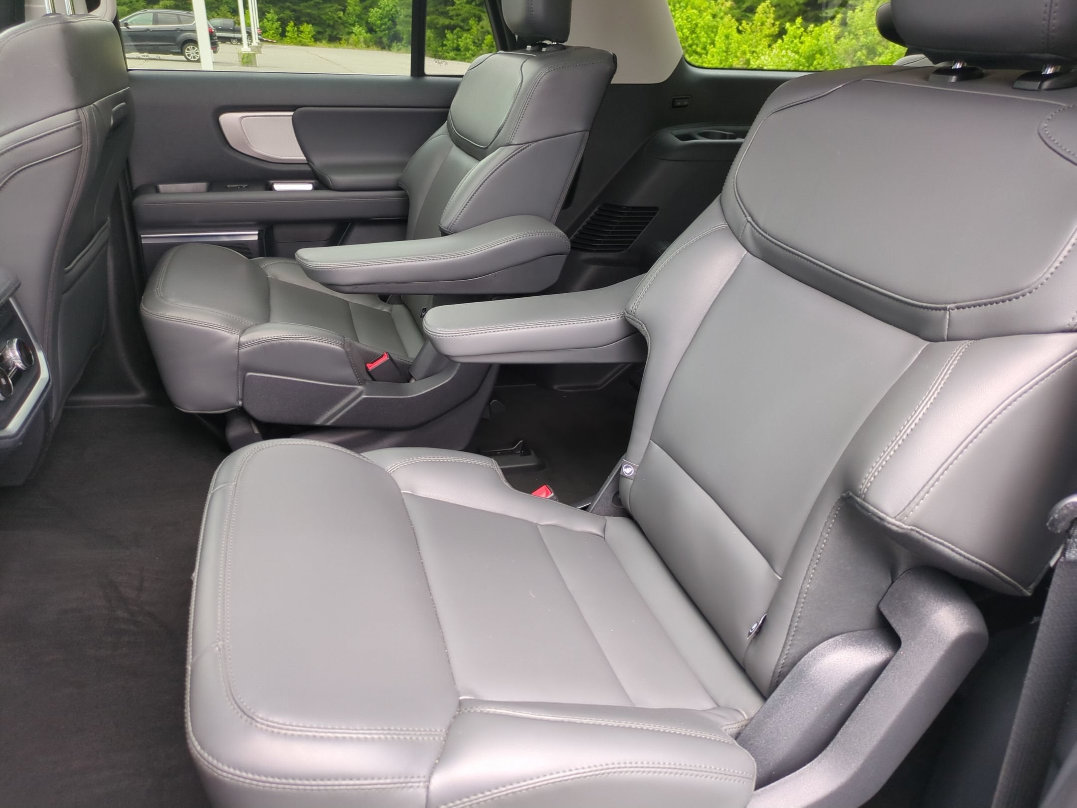 2026 Ford Expedition Max Active - Crossroads Courtesy Demo