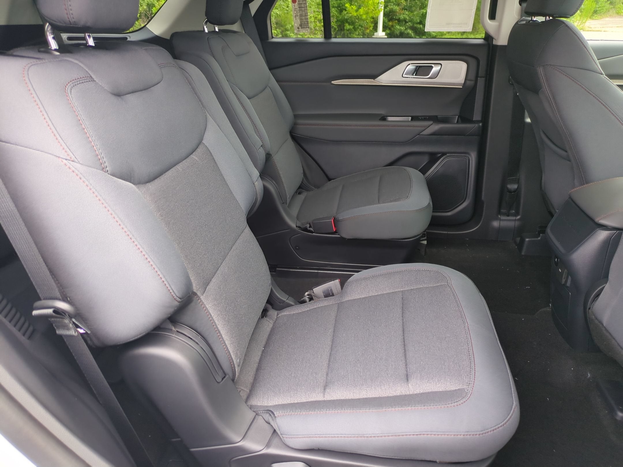 2026 Ford Explorer Active w/100A Pkg