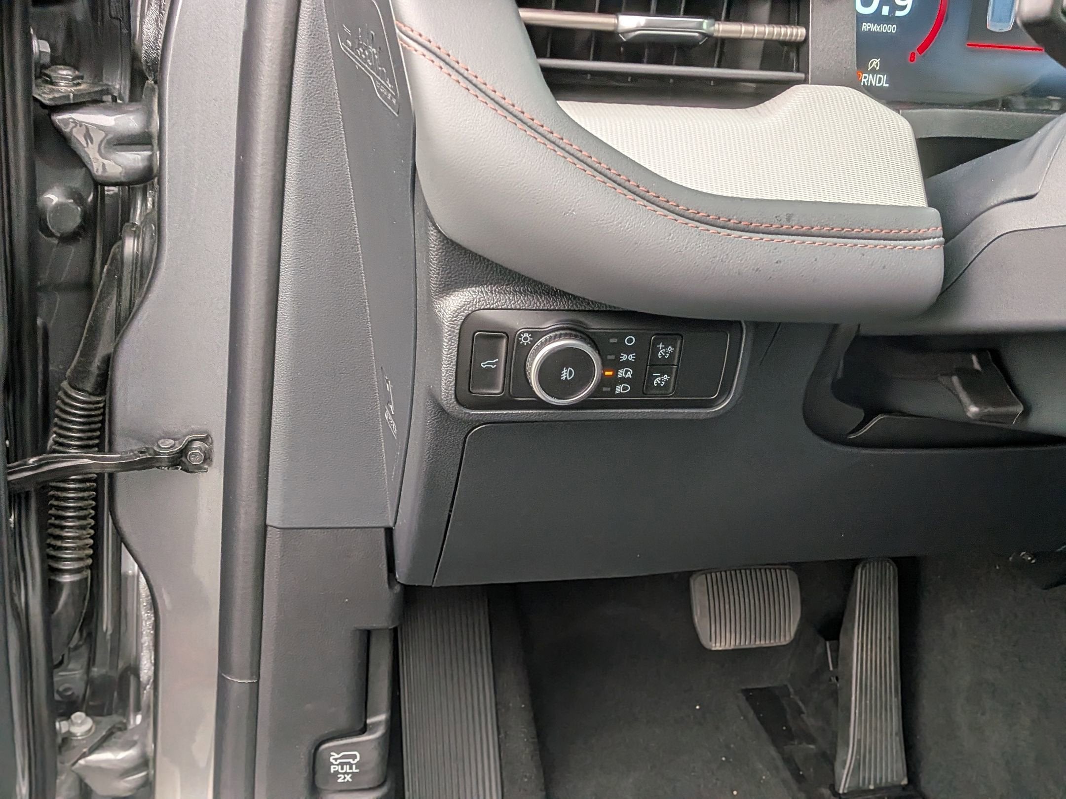 2026 Ford Explorer Active - Crossroads Courtesy Demo