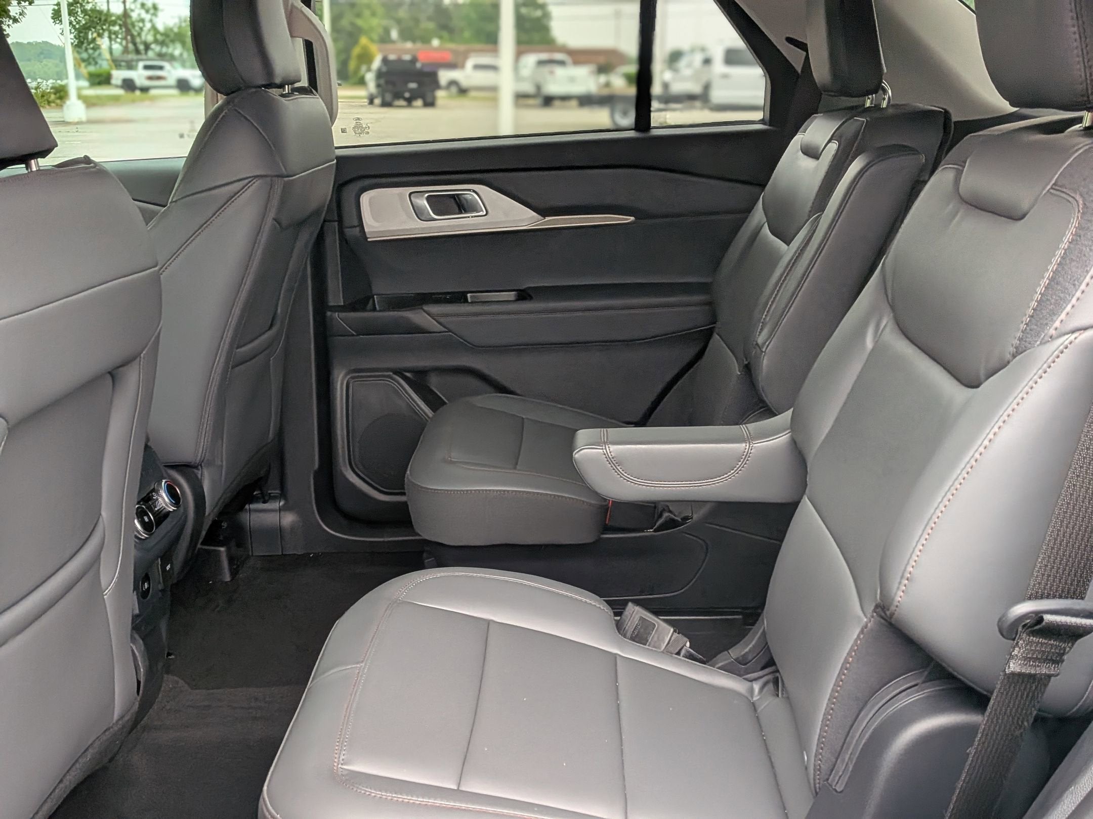 2026 Ford Explorer Active - Crossroads Courtesy Demo