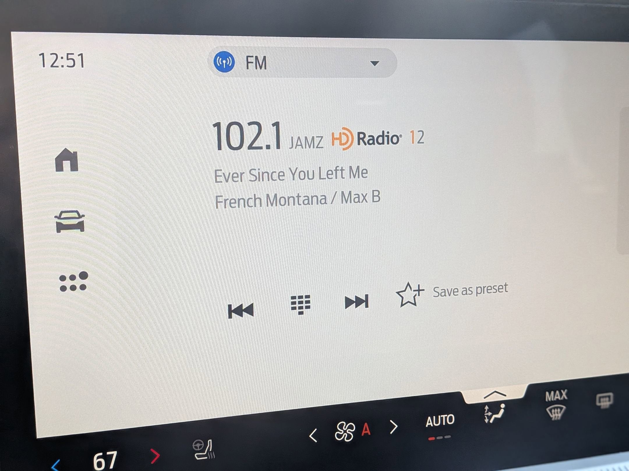 2026 Ford Explorer ST - Photo 22