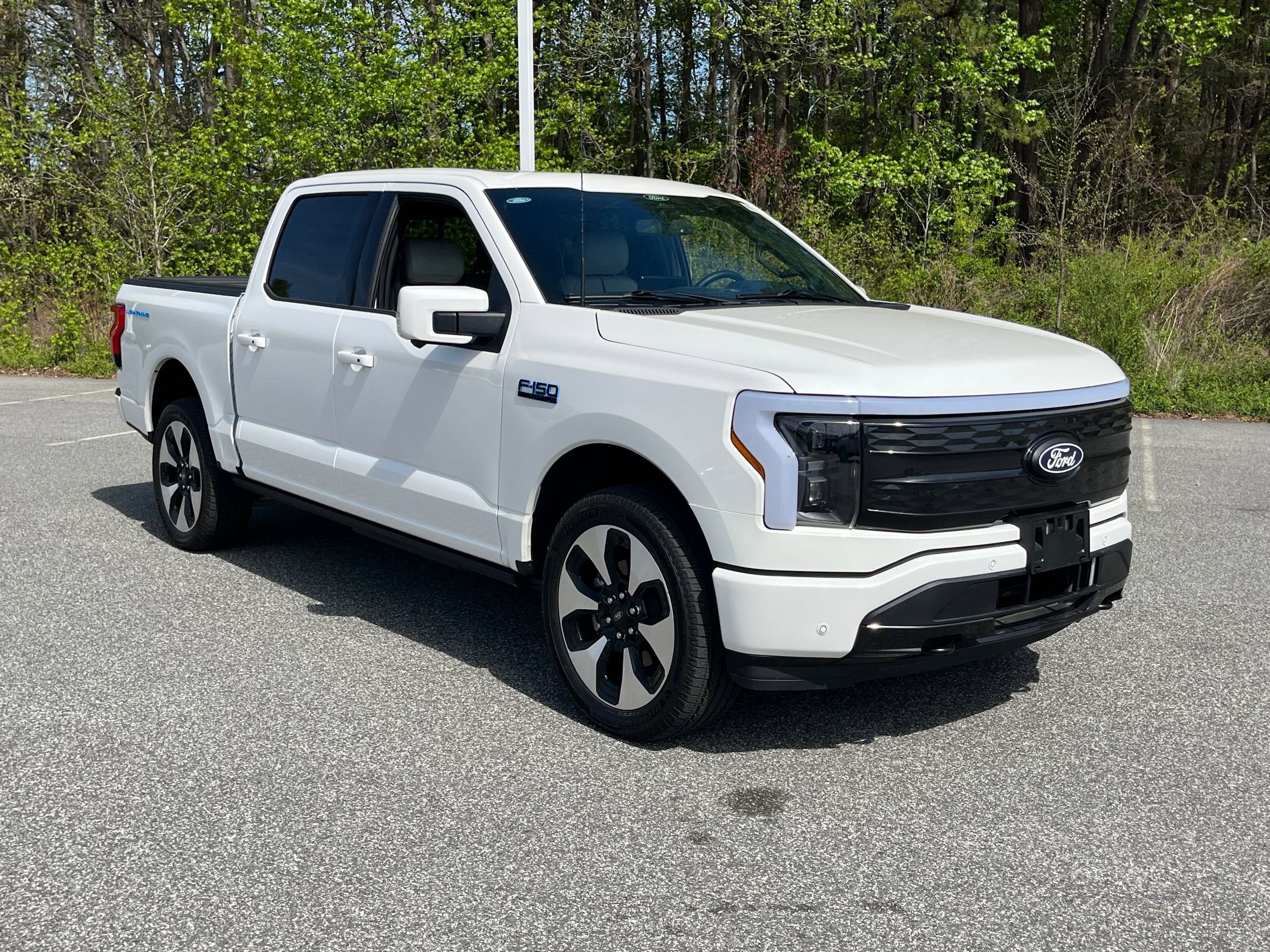 Used 2025 Ford F-150 Lightning Platinum with VIN 1FT6W7L74SWG03656 for sale in Kernersville, NC