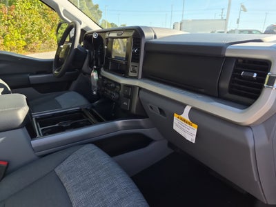 2027 Ford Super Duty F-250 SRW XLT